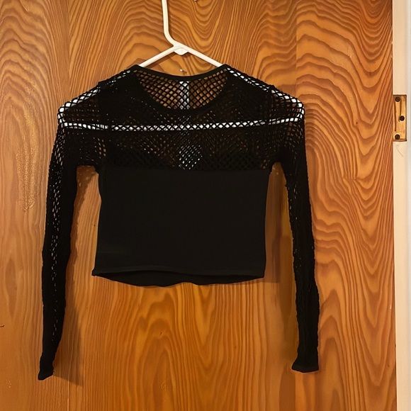 NWT Long Sleeve Fishnet Crop Top (S/M) - Picture 6 of 7